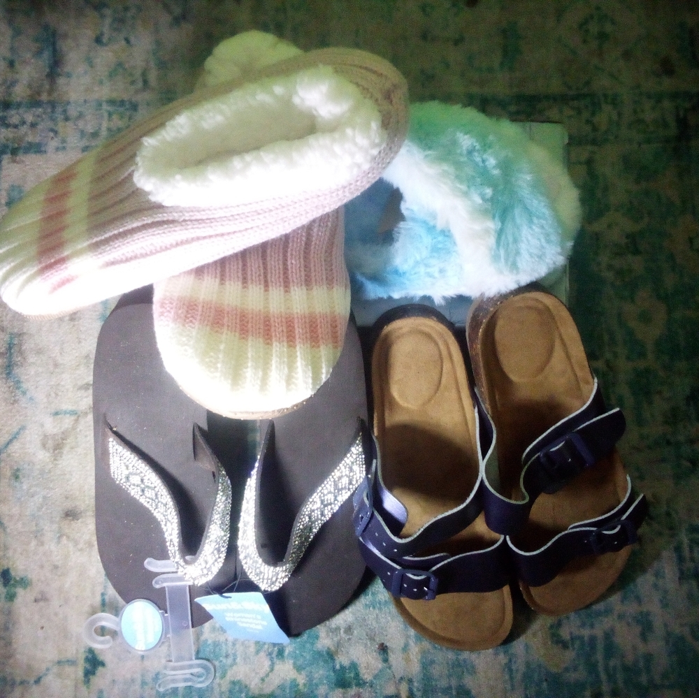 Assorted lot of Sandeles, Slipper And Hospital Socks.